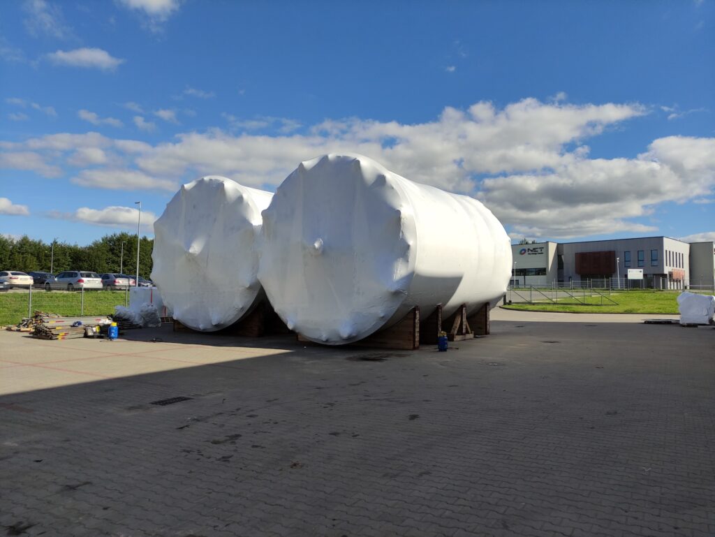 pakowanie eksportowe w folię termokurczliwą