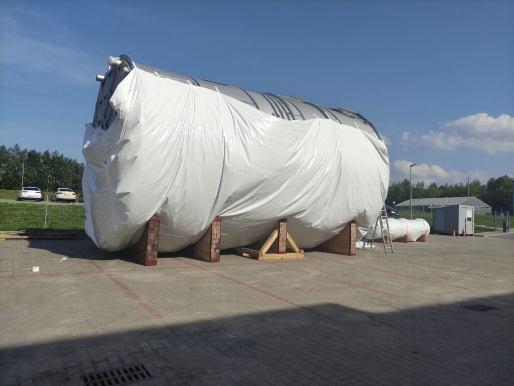 pakowanie eksportowe w folię termokurczliwą